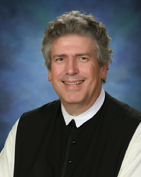 Photo of Fr. Gregory Schweers